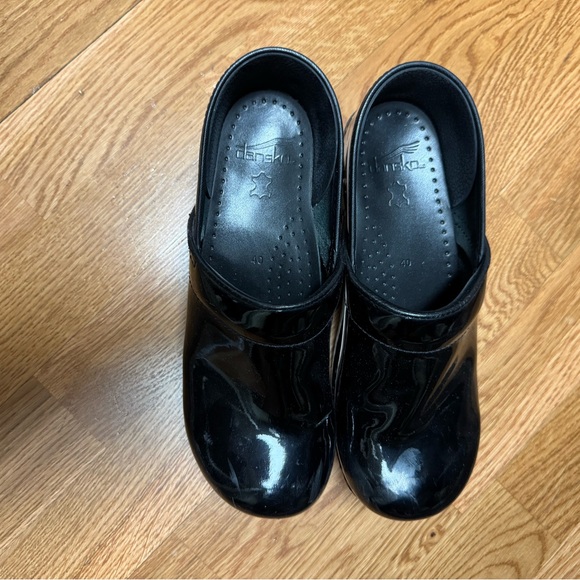 Dansko Clogs - Picture 8 of 9